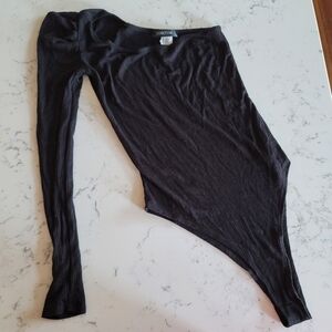 💥4 for $25💥 Seduction one sleeve body suit